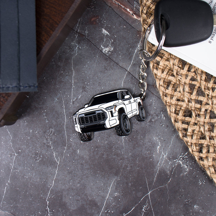 Tundra black keychain