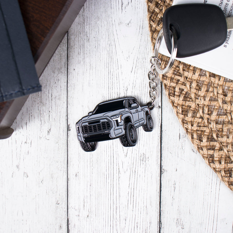 Tundra black keychain